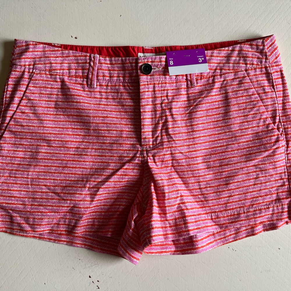 NWT Merona woman’s shorts, size 8 pink, orange, white pattern preppy summer